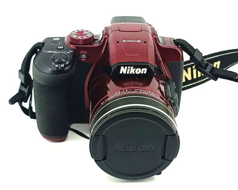 APARAT NIKON COOLPIX B700