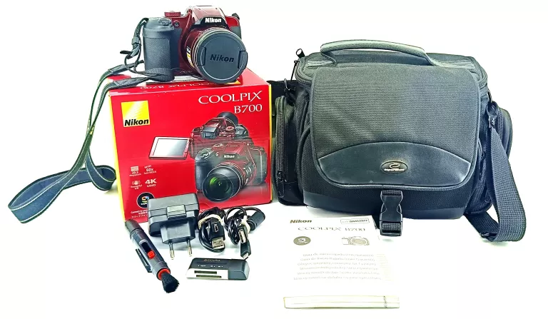 APARAT NIKON COOLPIX B700