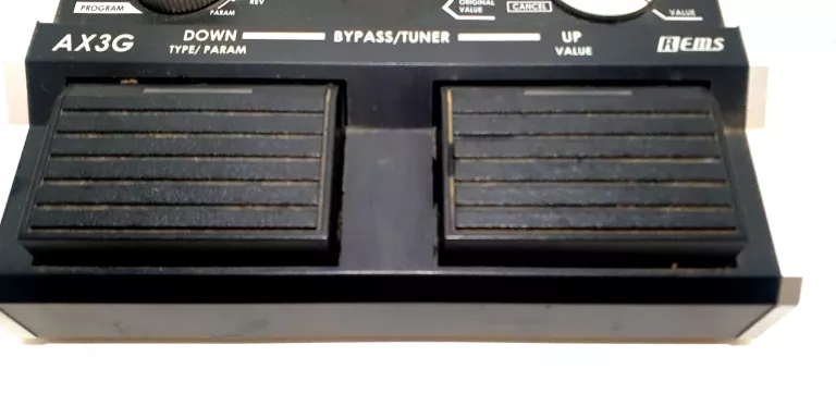 PROCESOR BASOWY KORG AX3G PROCESOR DO GITARY, MULTIEFEKT, EFEKT GITAROWY