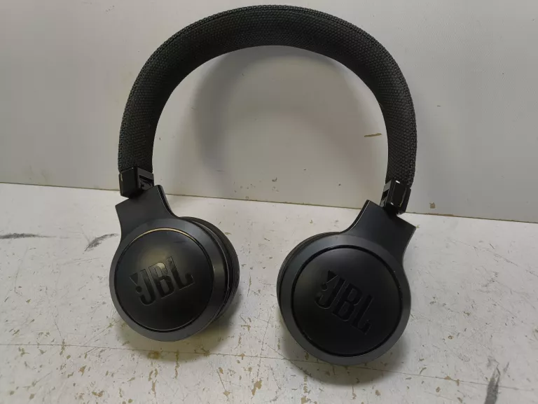 SŁUCHAWKI JBL LIVE 400 BT