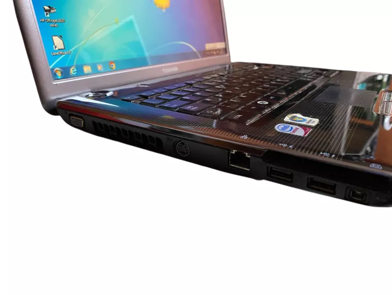 TOSHIBA SATELLITE A300 - 149 2GB / CORE DUO T5550 / 250GB HDD