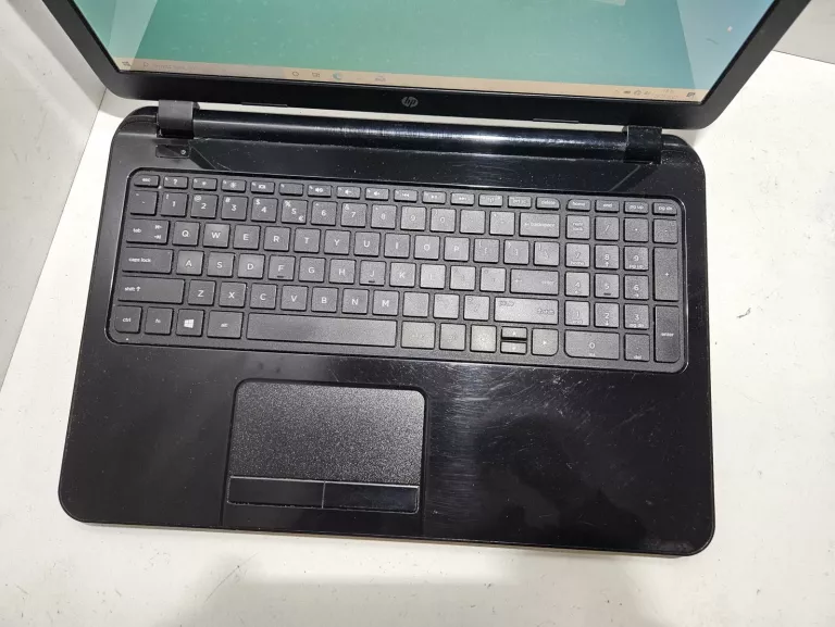 LAPTOP HP 15-G005SW AMD E1 4/256 GB