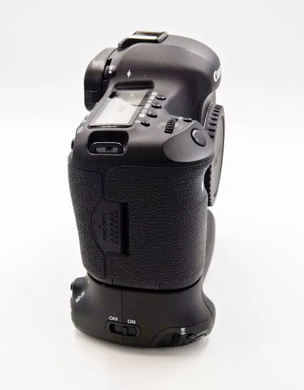 APARAT CANON EOS 5D MARK III / MIGAWKA 10000 /KARTA CF/PARAG./ B.DOBRY STA