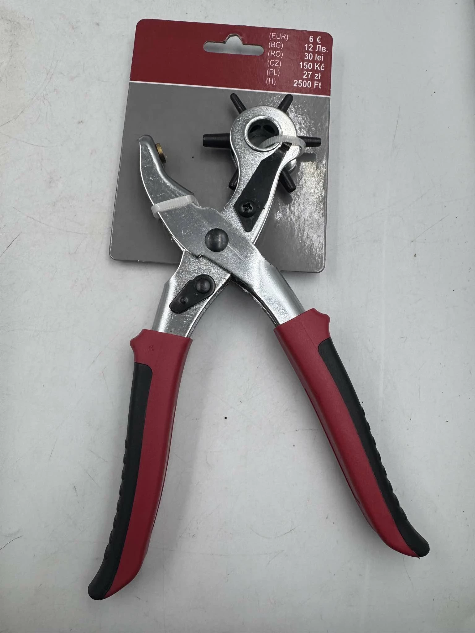 dziurkacz-rymarski-tedi-chopina-2-katowice