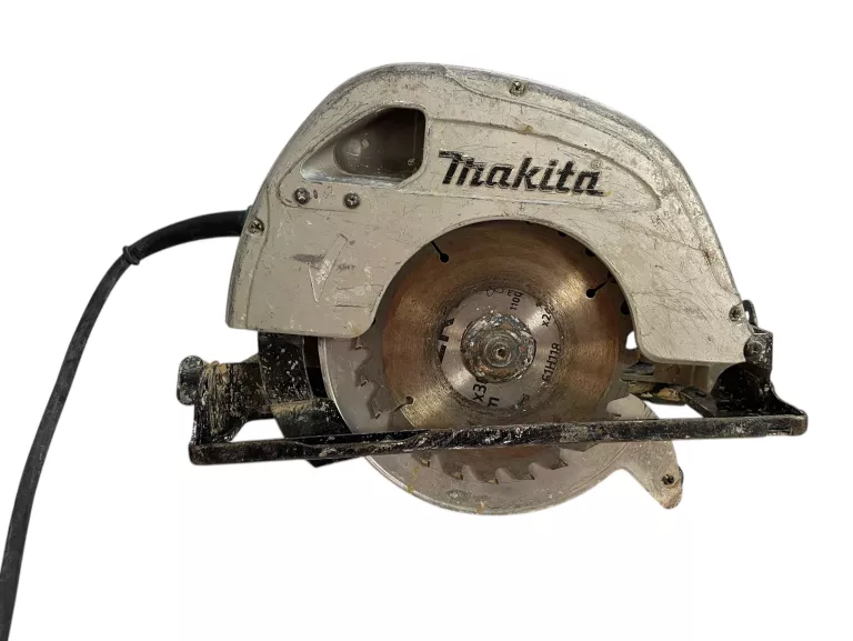 PILARKA MAKITA 5704R
