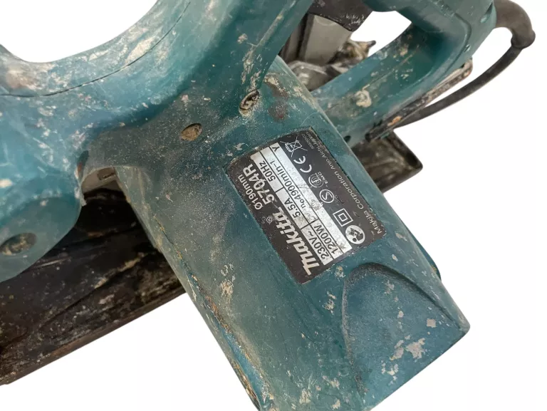 PILARKA MAKITA 5704R