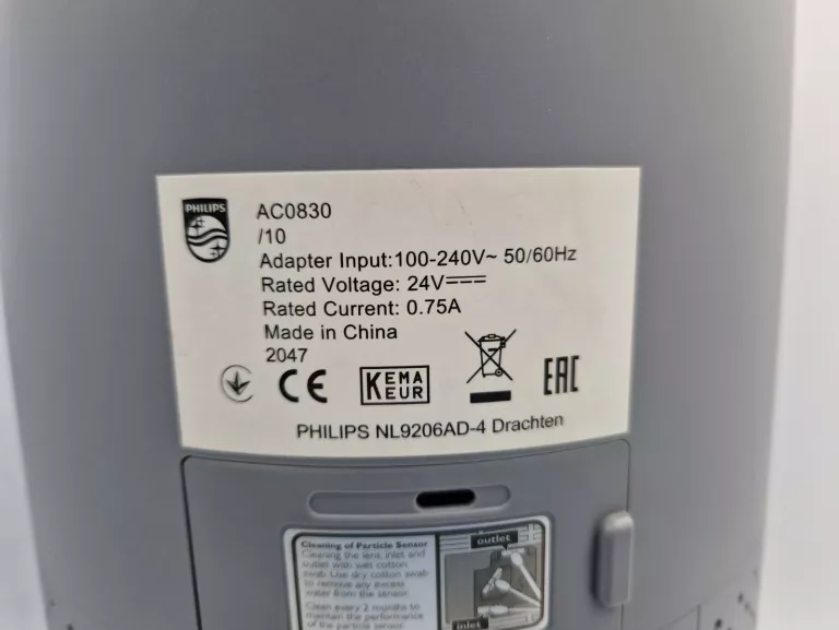 OCZYSZCZACZ POWIETRZA PHILIPS AC0830