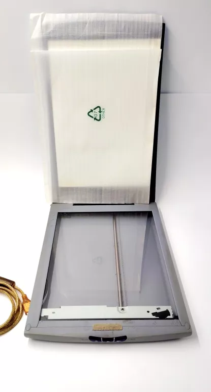 SKANER CANON CANOSCAN N670U
