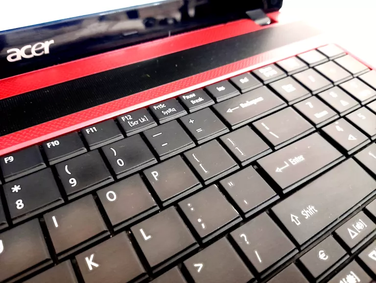 LAPTOP ACER ASPIRE 5253 **OPIS**
