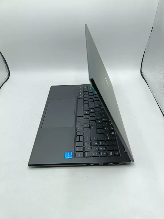 LAPTOP TECHBIT PIX 15,6" 128GB