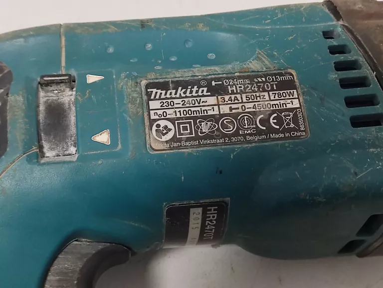 MAKITA  HR2470T MŁOTOWIERTARKA 0-4500MIN 780W