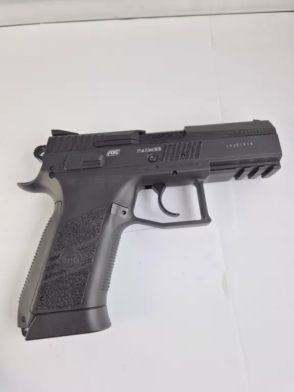 WIATRÓWKA DUTY CZ 75 P-07 + WALIZECZKA, NABOJE, KULKI