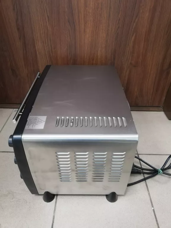 MINI PIEKARNIK OPTIMUM PK-2222 22L 1500W KOMPLET