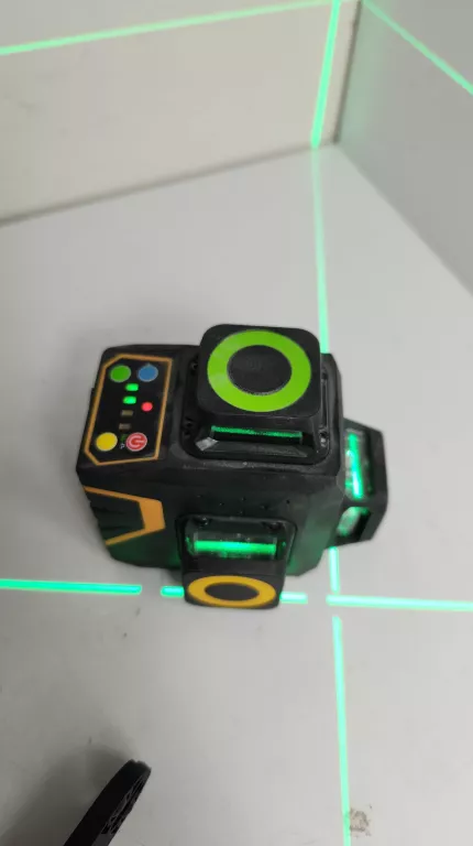 LASER KRZYŻOWY ZIELONY 360 30M SM-06-03030GM