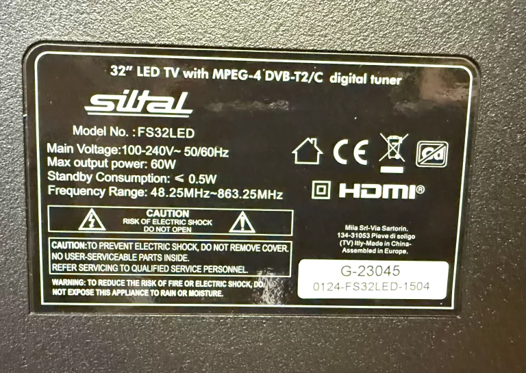TELEWIZOR Z WBUDOWANYM DEKODEREM DVB-T2 SILTAL FS32LED KOMPLET