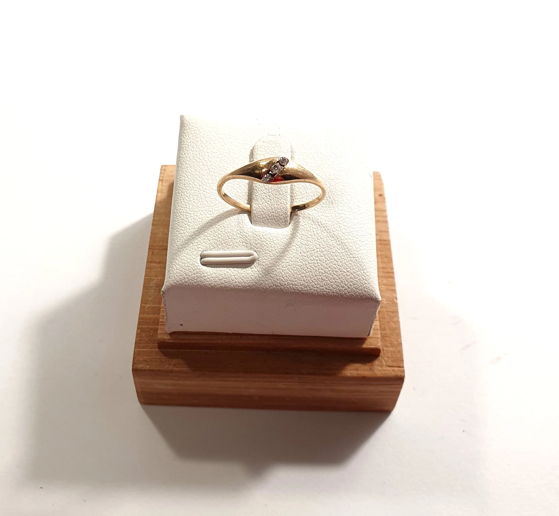 sliczny-zloty-pierscionek-58513720-dabrowskiego-12-rumia