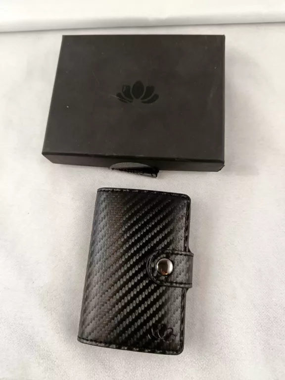 SKÓRZANY WIZYTOWNIK PORTFEL MĘSKI ETUI NA KARTY ANTYKRADZIEŻOWY CZARNY