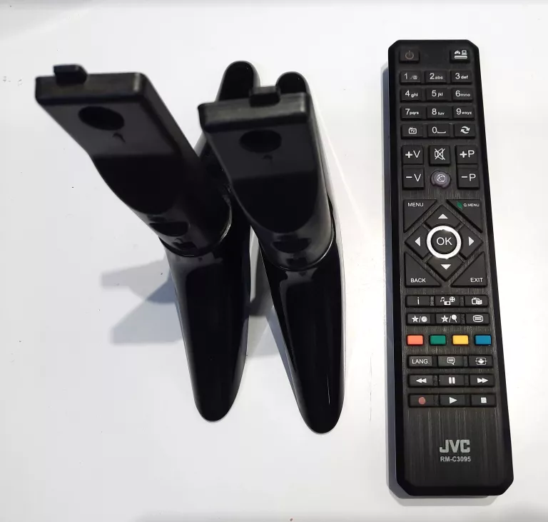 TELEWIZOR JVC LT-32V250