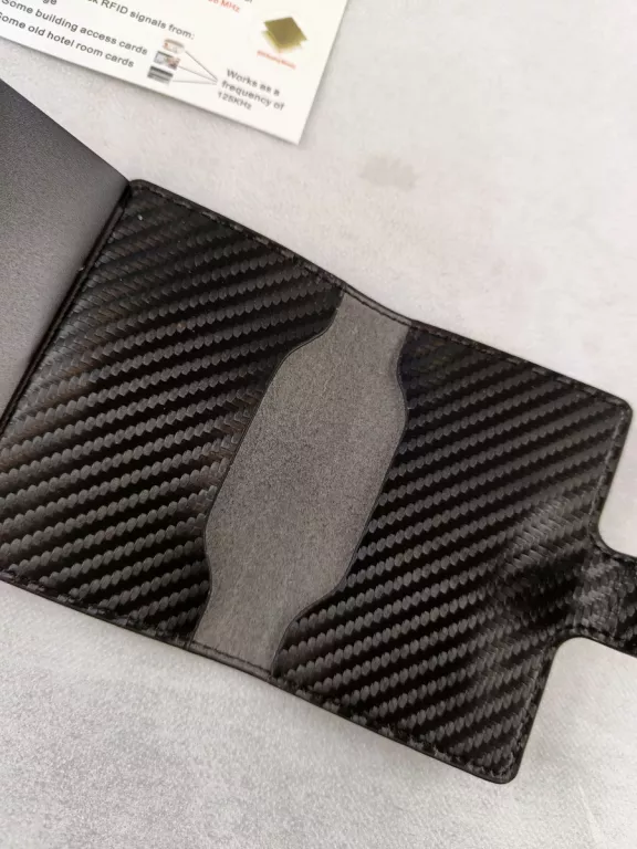 SKÓRZANY WIZYTOWNIK PORTFEL MĘSKI ETUI NA KARTY ANTYKRADZIEŻOWY CZARNY