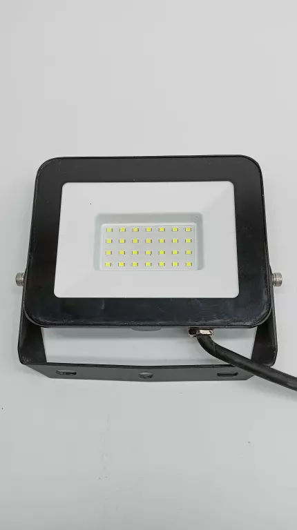 NAŚWIETLACZ LED 30W