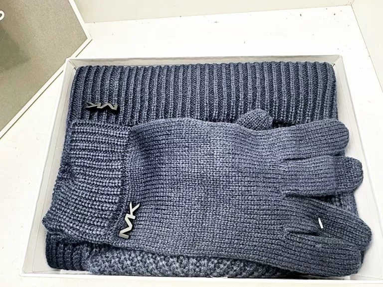 MICHAEL KORS ZESTAW RĘKAWICZKI, CZAPKA SZALIK