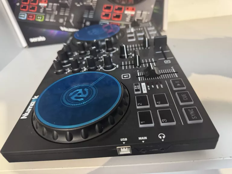 NUMARK PARTY MIX DJ CONTROLER KONSOLA/KONTROLER /PUD/ EAN: 676762192415