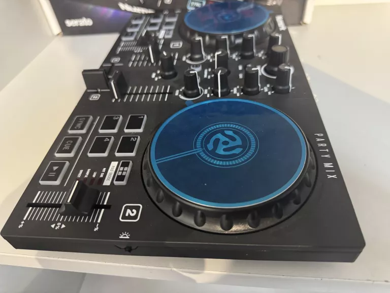 NUMARK PARTY MIX DJ CONTROLER KONSOLA/KONTROLER /PUD/ EAN: 676762192415