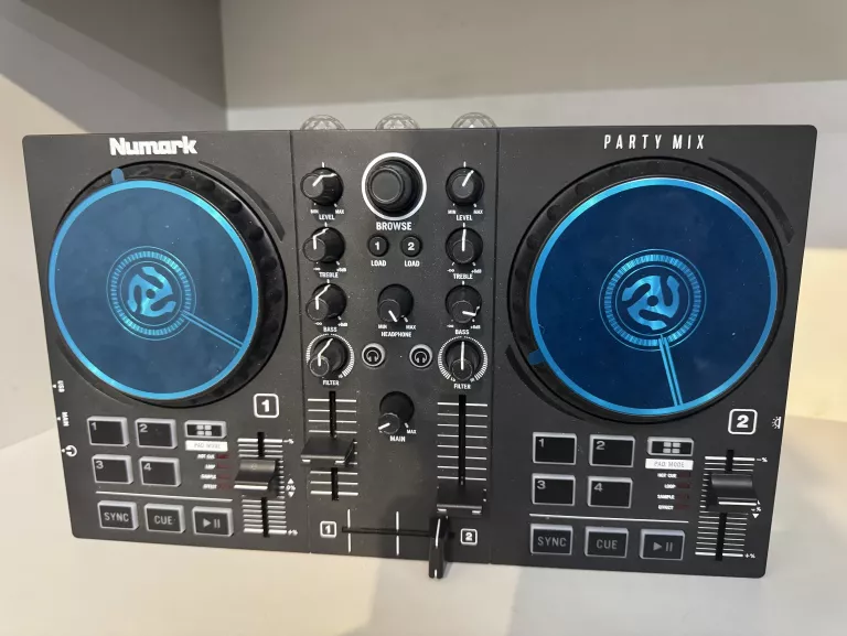 NUMARK PARTY MIX DJ CONTROLER KONSOLA/KONTROLER /PUD/ EAN: 676762192415