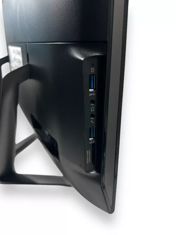 KOMPUTER ALL-IN-ONE LENOVO C40-30 I3-4005U 8/240GB OPIS