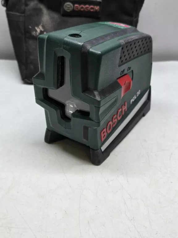 LASER KRZYŻOWY BOSCH PCL 20 + STATYW