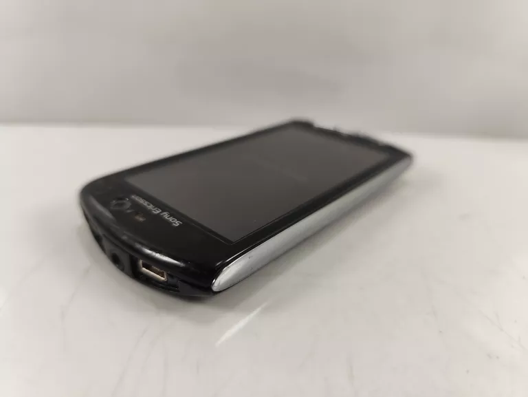 TELEFON SONY ERICSSON XPERIA MT11I