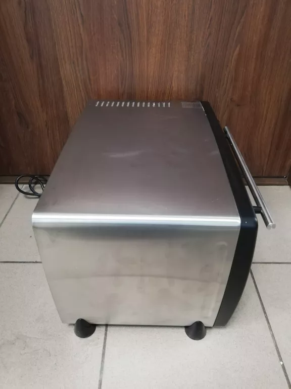 MINI PIEKARNIK OPTIMUM PK-2222 22L 1500W KOMPLET