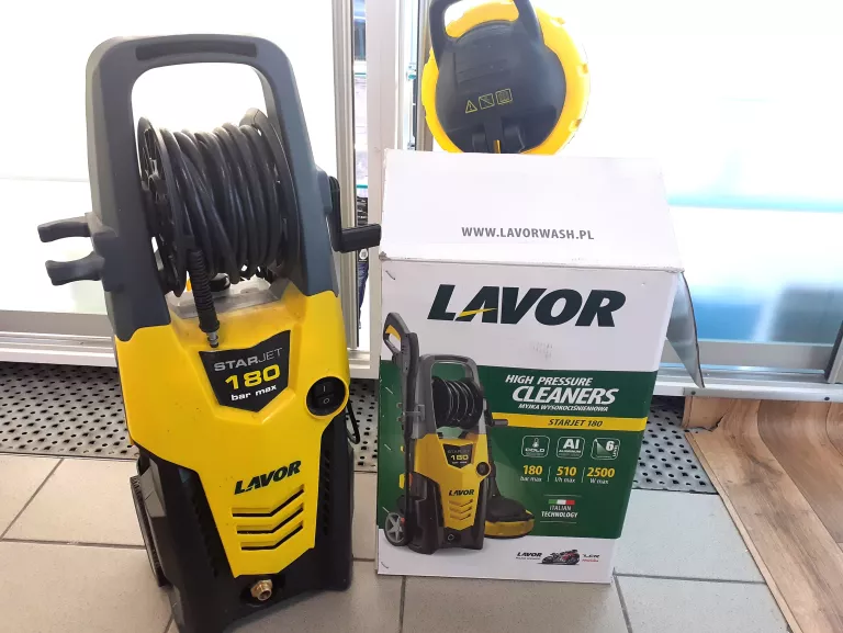 MYJKA CIŚNIENIOWA LAVOR STARJET 180 + AKCESORIA