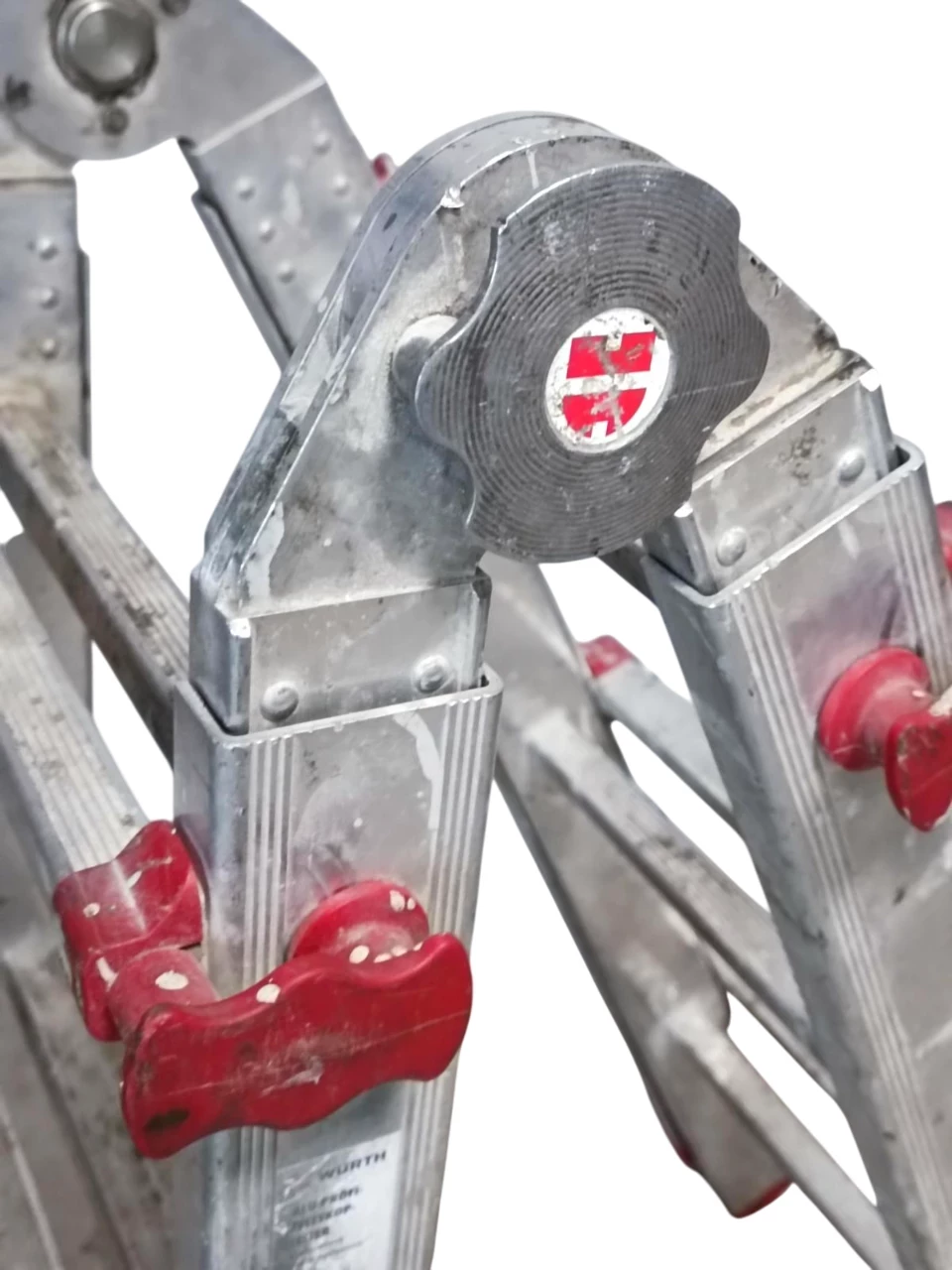 drabina-wurth-teleskopowa-4x3-12-szczebli-marka-248811-951880