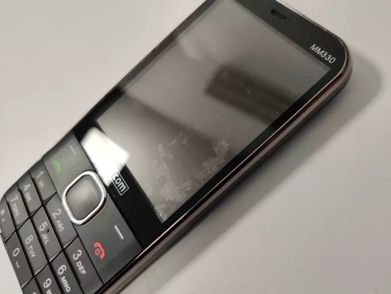 TELEFON MAXCOM MM330