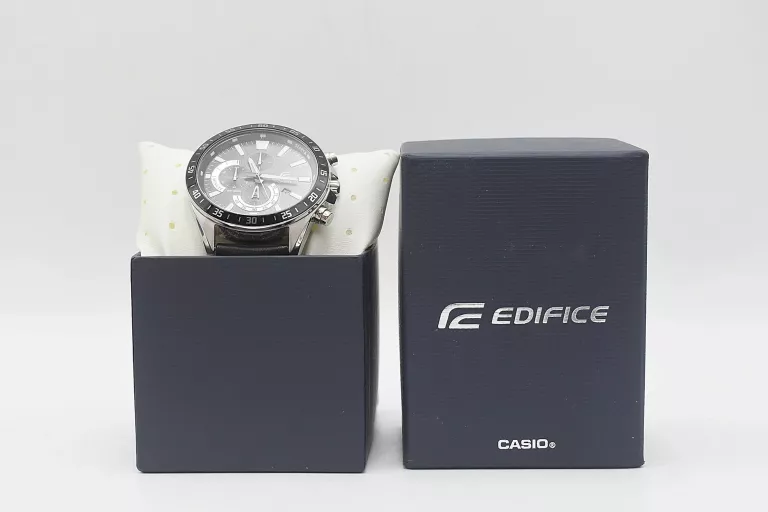 ZEGAREK CASIO EFV-620