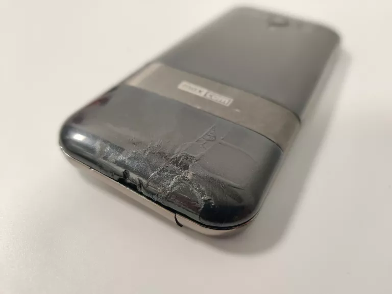 TELEFON MAXCOM MM330