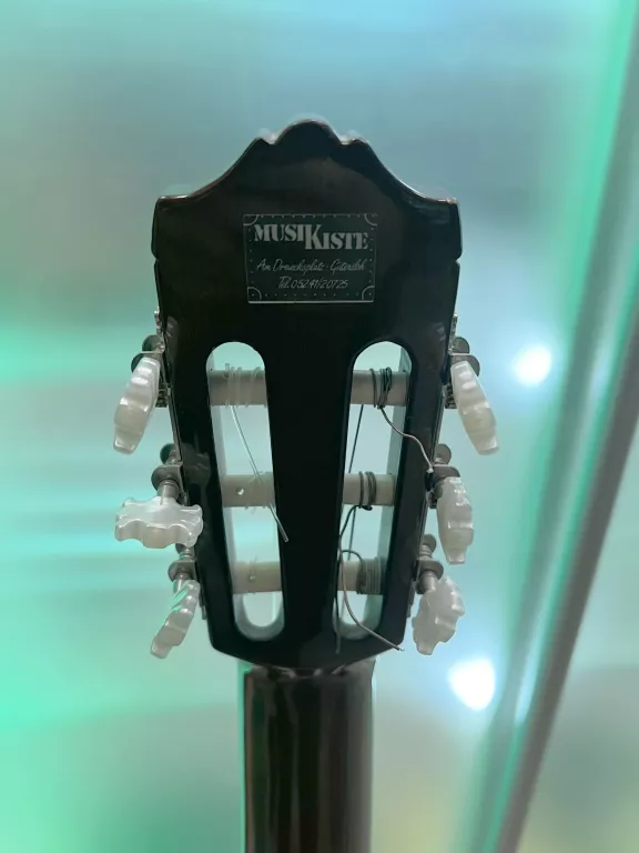 GITARA YAMAHA CG-110 + POKROWIEC