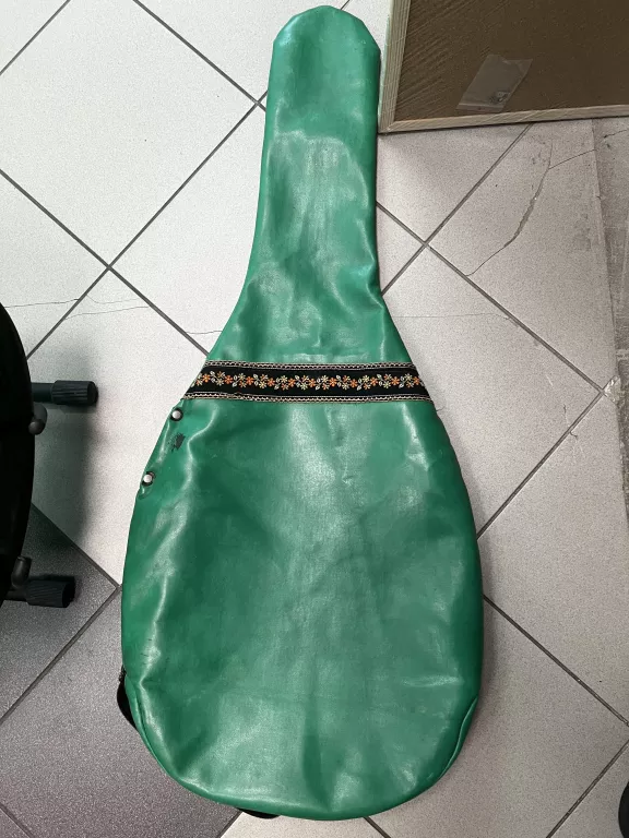 GITARA YAMAHA CG-110 + POKROWIEC