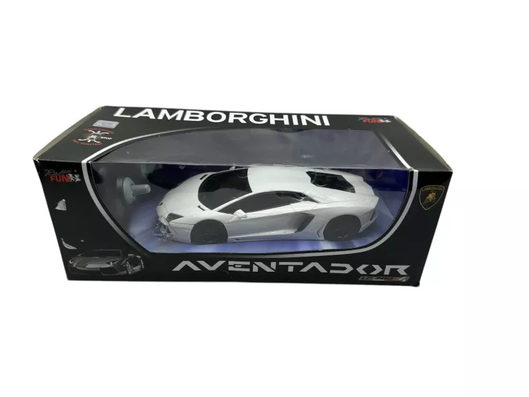 SAMOCHÓD ZDALNIE STEROWANY LAMBORGHINI AVENTADOR