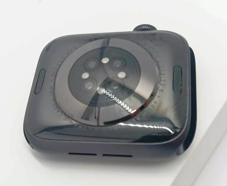 SMARTWATCH APPLE WATCH SERIES 6 MODEL A2376 NA CZĘSCI