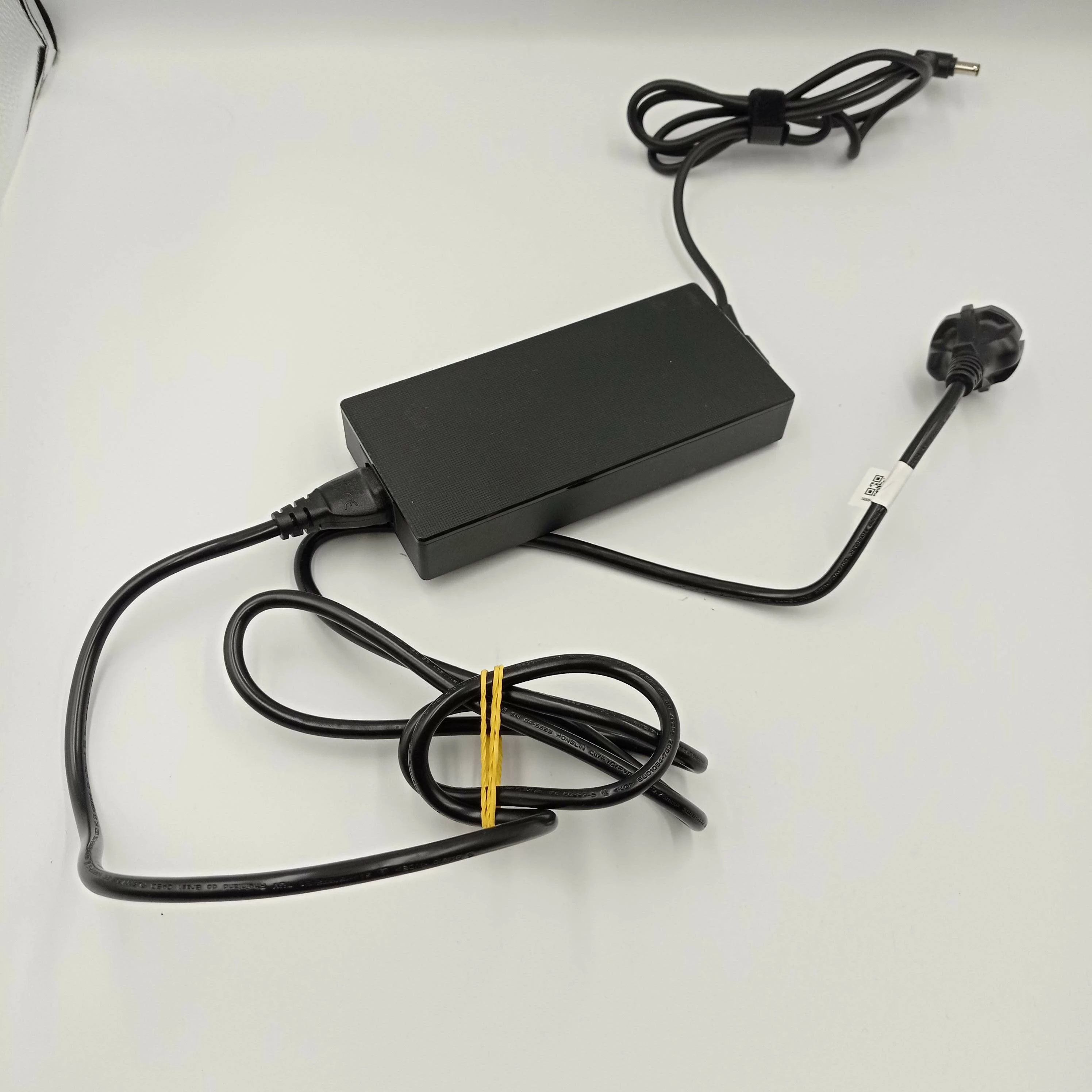 asus-tuf-gaming-f15-fx507vv-lp142w-i7-16-gb-1000-gb-seria-procesora-4366-10