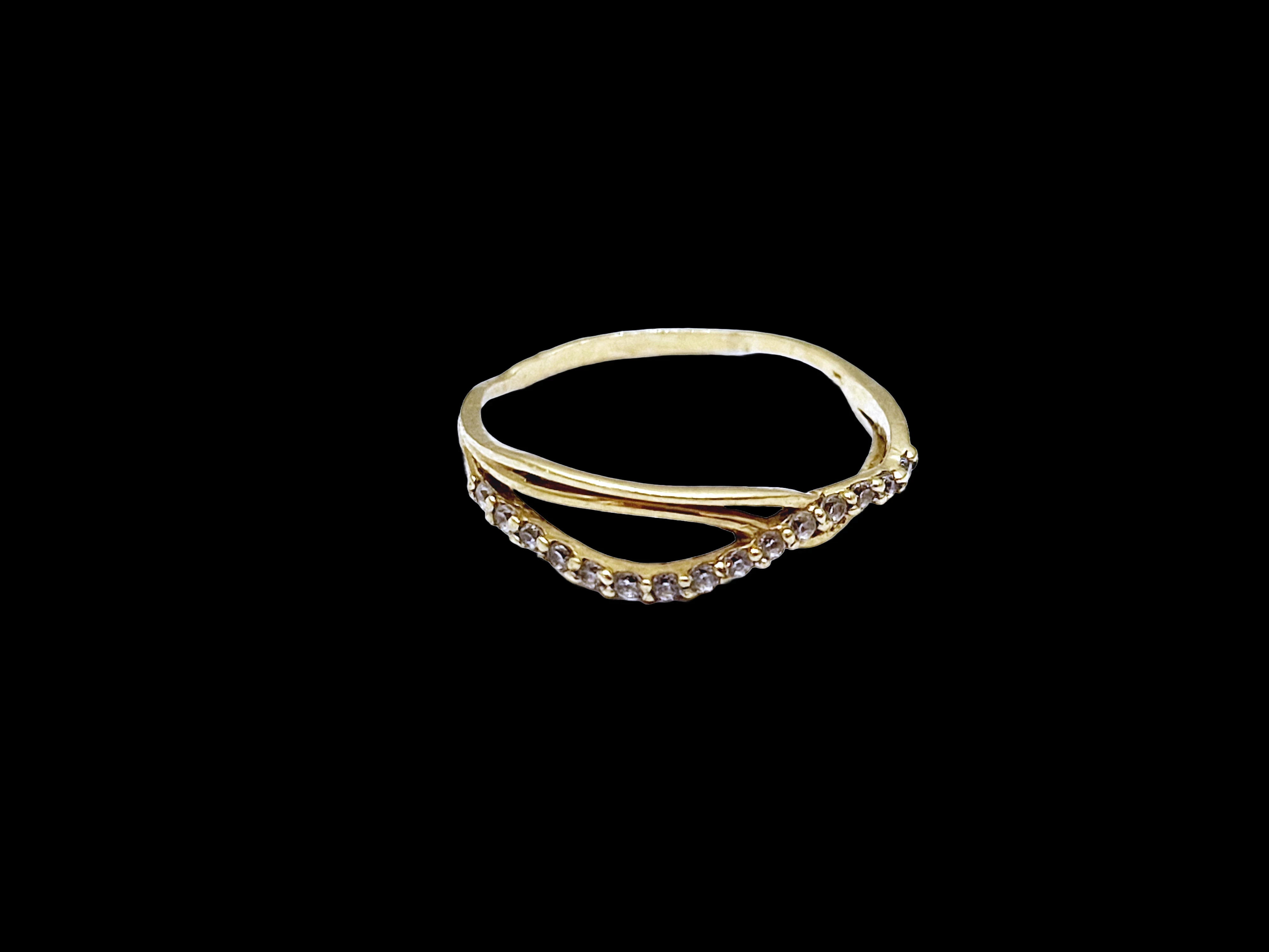 skromny-zloty-pierscionek-p585-r15-1-maja-10-knurow-sj