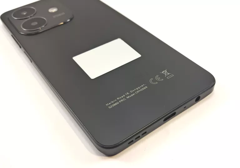 TELEFON OPPO A40 4GB /128GB KOMPLET Z MEDIA MARKT GW