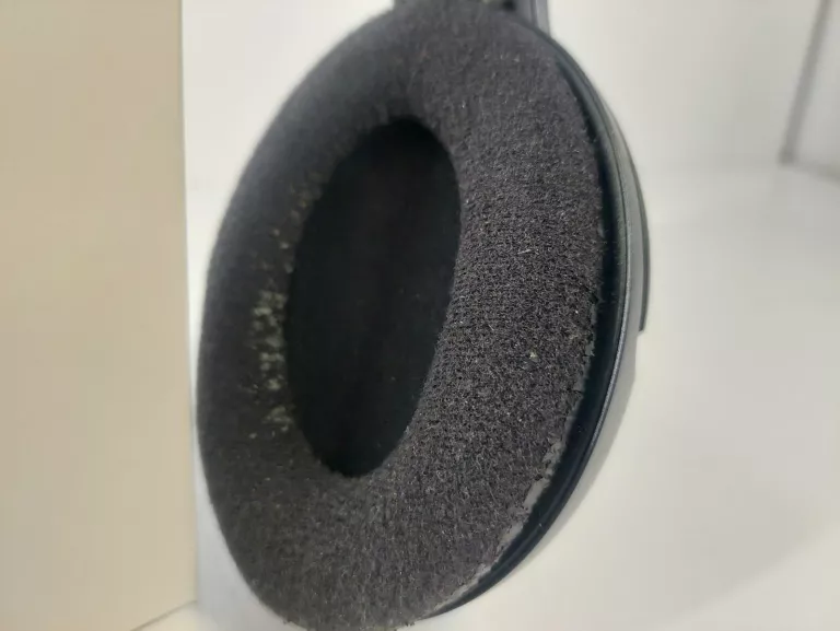 SŁUCHAWKI PRZEWODOWE WOKÓŁUSZNE SENNHEISER HD 201