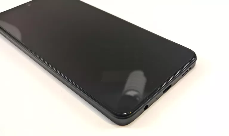 TELEFON OPPO A40 4GB /128GB KOMPLET Z MEDIA MARKT GW