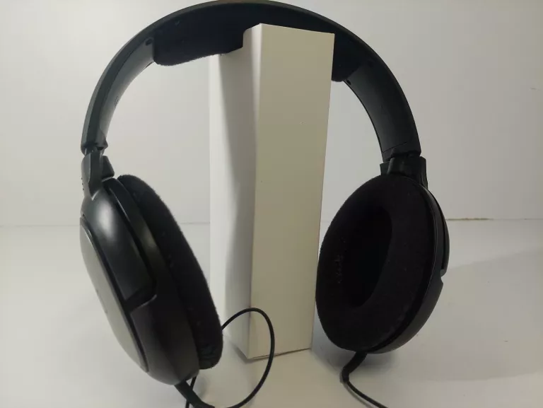 SŁUCHAWKI PRZEWODOWE WOKÓŁUSZNE SENNHEISER HD 201