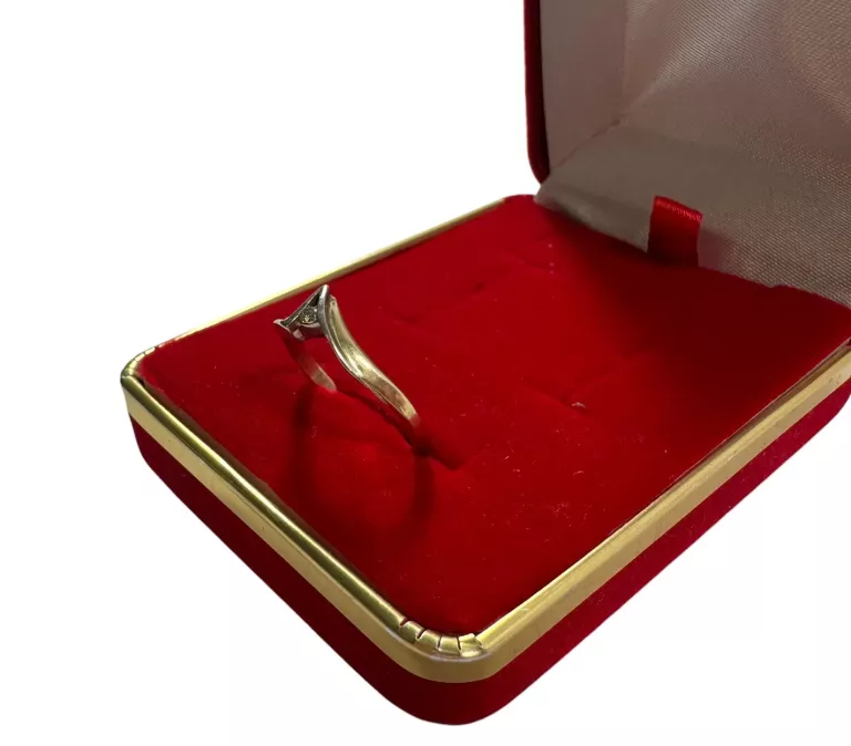 zloty-pierscionek-proby-585-r15-185g-stan-11323-2