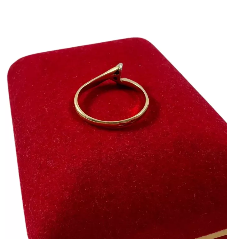 zloty-pierscionek-proby-585-r15-185g-material-15835-2