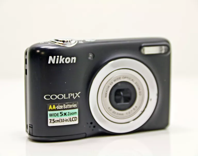 APARAT NIKON COOLPIX L25